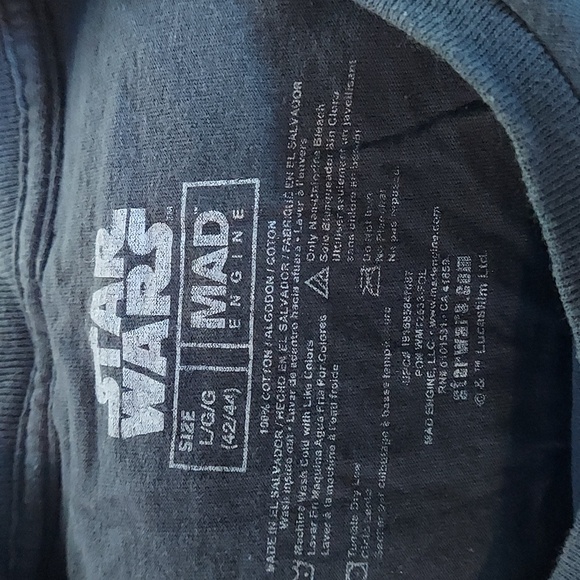 4 for $15 Star Wars Grogu (Baby Yoda) t-shirt men's L t-shirt - Picture 2 of 2